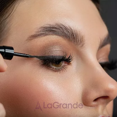 Pippa of London Magician Matte Black Dipliner ������ ���� ������� ��� ���� � ������� ����������