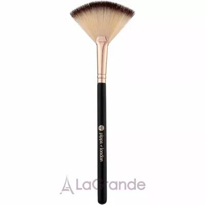 Pippa of London Studio FX Fan Brush ������� �������
