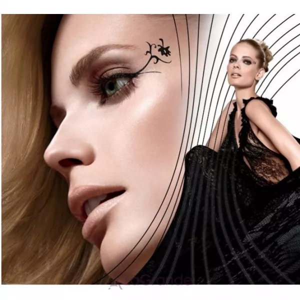 Maybelline Master Precise ϳ������ ��� ����