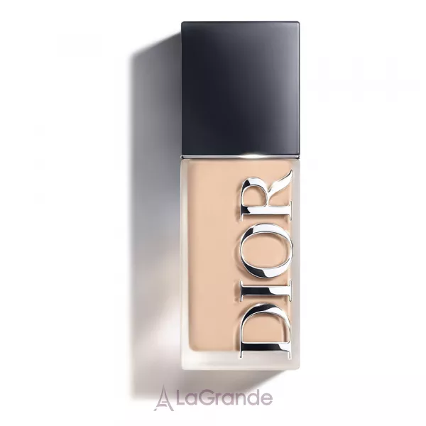 Christian Dior Forever Skin Wear Foundation SPF20 PA+++ �������� ������ SPF20