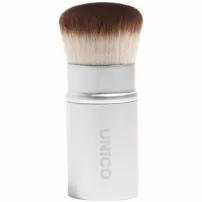 Unico Kabuki Brush �������-����� ��� �����