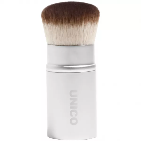 Unico Kabuki Brush �������-����� ��� �����