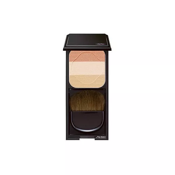 Shiseido Face Color Enhancing Trio ������ ����������