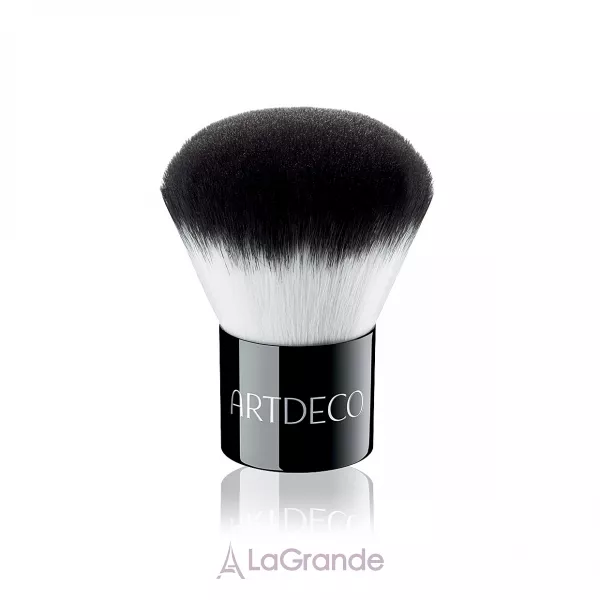 Artdeco Kabuki Brush for a Professional Finish ������� ��� �����