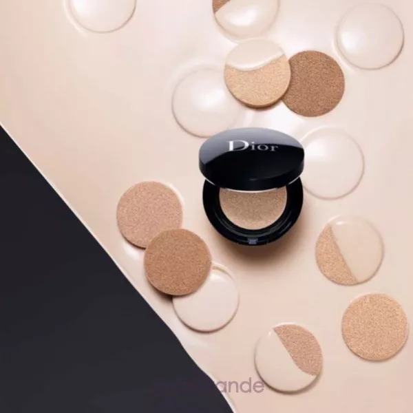 Christian Dior Diorskin Forever Perfect Cushion ��������� ����-�����