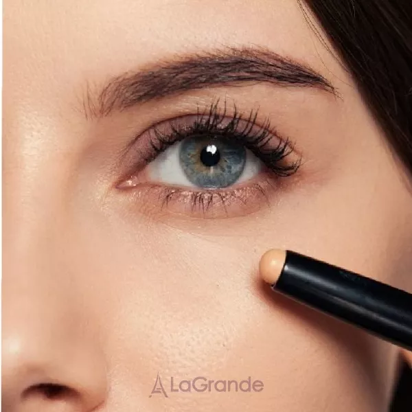 KIKO Universal Stick Concealer ��������-�������� ��� ����
