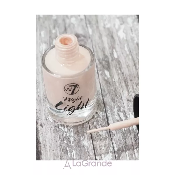 W7 Night Light Matte Highlighter and Illuminator ��������� ��� �������
