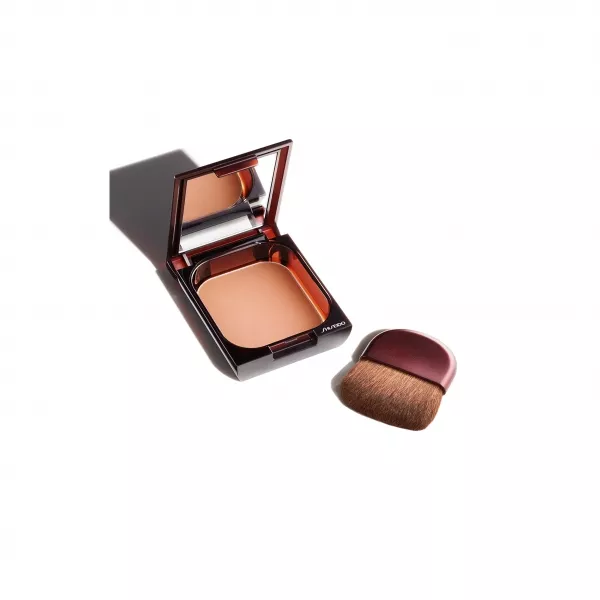 Shiseido Bronzer ����� ������������