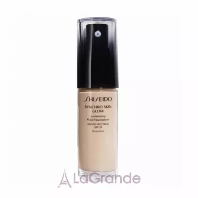 Shiseido Synchro Skin Glow Luminizing Fluid Foundation  -