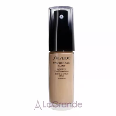 Shiseido Synchro Skin Glow Luminizing Fluid Foundation  -