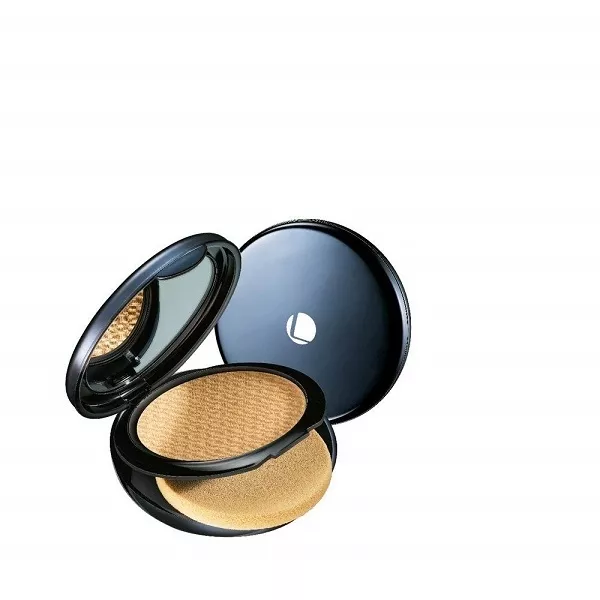 Lakme India Absolute White Intense Wet and Dry Compact ��������� �����