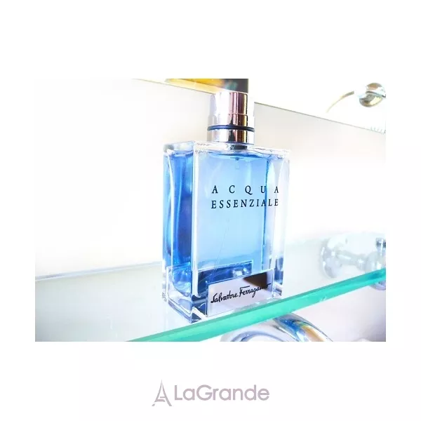 Salvatore Ferragamo Acqua Essenziale �������� ����