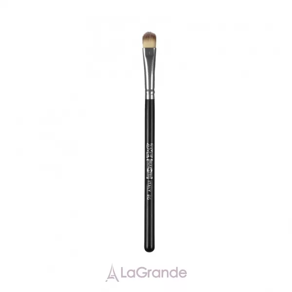 3ME Maestri Highlighting Concealer Brush ����� ��� ����������� �������