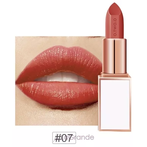 O.TWO.O Ultra-Rich Lip Color ����������� ������ ��� ���