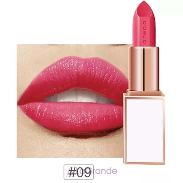 O.TWO.O Ultra-Rich Lip Color ����������� ������ ��� ���