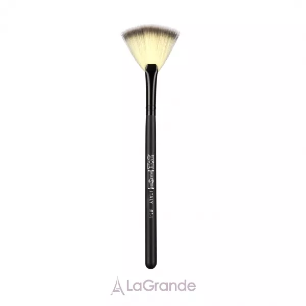 3me maestri Fan Brush ������� ��� �����