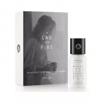 A Lab on Fire Messy Sexy Just Rolled out of Bed ��������������� ����