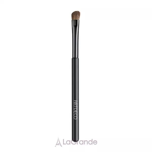 Artdeco Angled Eyeshadow Brush �������� ��� ����� � ����� ������