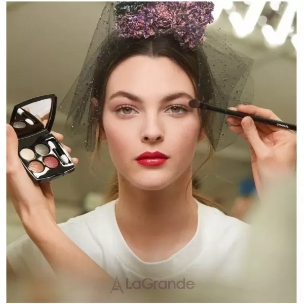 Chanel Les 4 Ombres Eclat Enigmatique �������������� ���� ��� ���