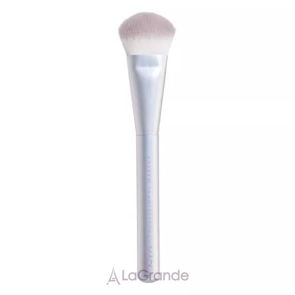 NYX Professional Makeup Holographic Halo Sculpting Highlighting Brush ����� ��� ����������������� ����