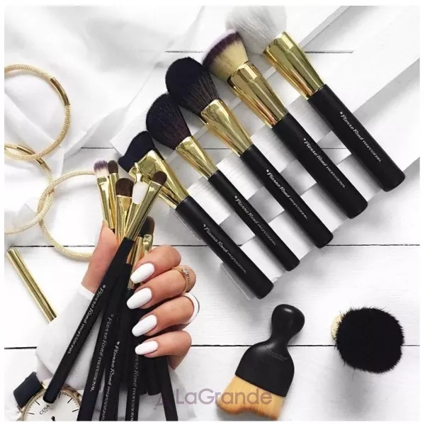 Pierre Rene 107 Powder Brush ������� ��� �����