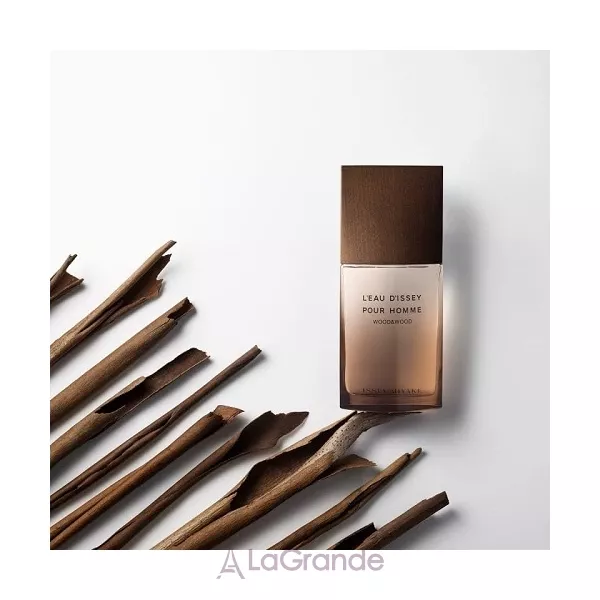 Issey L' Eau  d'Issey pour Homme Wood & Wood Eau de Parfum Intense ��������������� ����