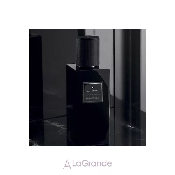 Yves Saint Laurent  6 Place Saint Sulpice ��������������� ����