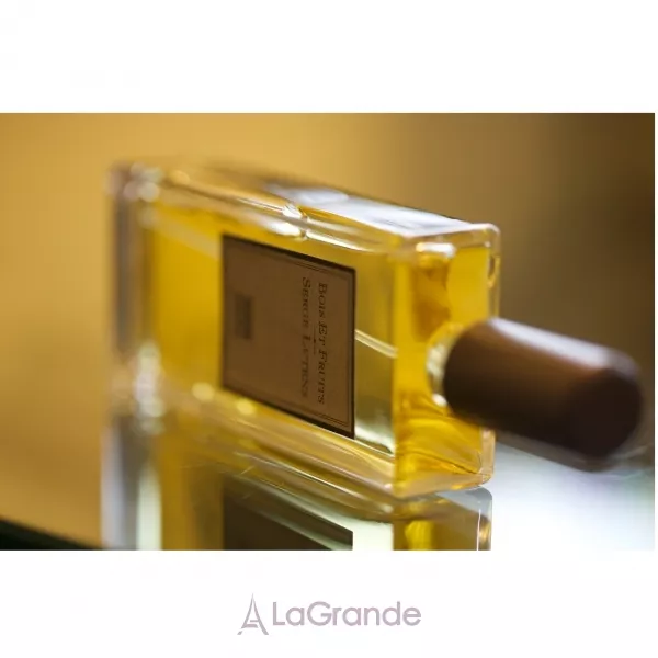 Serge Lutens Bois et Fruits ��������������� ����