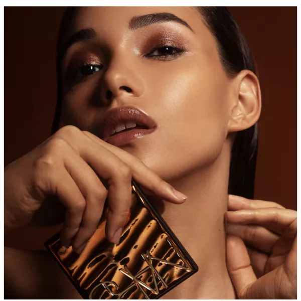 Nars Paradise Found Bronzing Powder ������� ��� ����