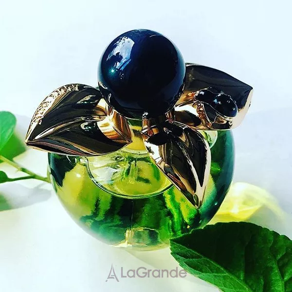 Nina Ricci Bella ����� ( ��������� ���� 50 �� + ������ ��� ���� 75 �� )