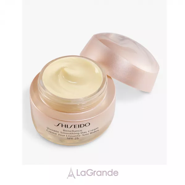 Shiseido Benefiance Wrinkle Smoothing Day Cream SPF25 ������ ����, �� ��������� �������