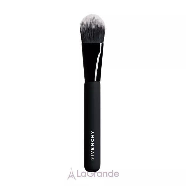 Givenchy Foundation Brush �������� ��� ���������� ��������