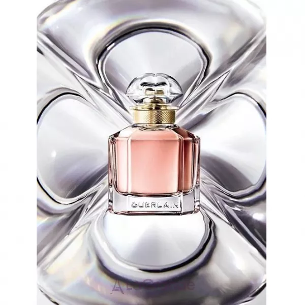 Guerlain Mon Guerlain ����� (��������������� ���� 50 �� + ��������������� ���� 10 �� + ������ ��� ���� 75 ��)