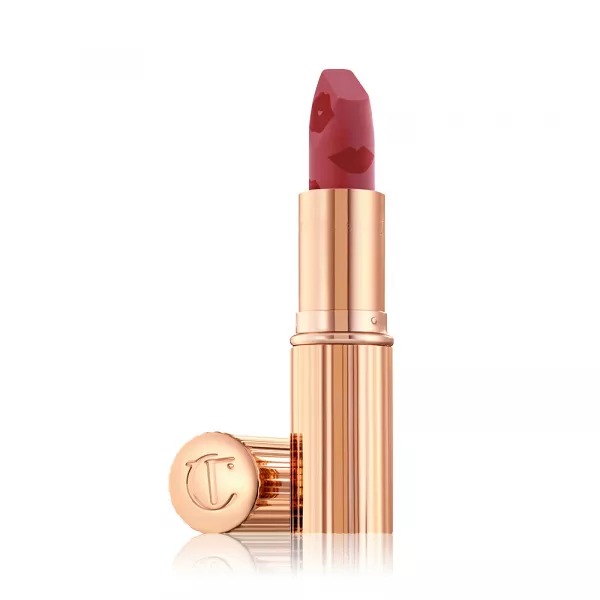 Charlotte Tilbury Matte Revolution Lipstick ������ ������� ������