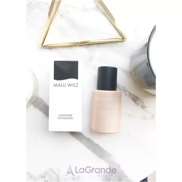 Malu Wilz Longwear Foundation ����� �������� ������ ��� �������