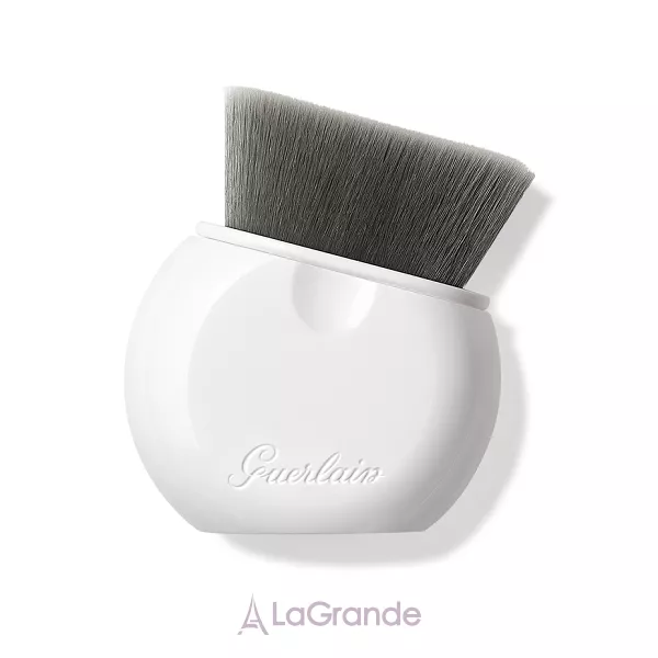 Guerlain L'Essentiel Retractable Foundation Brush �����-������, �� ����������
