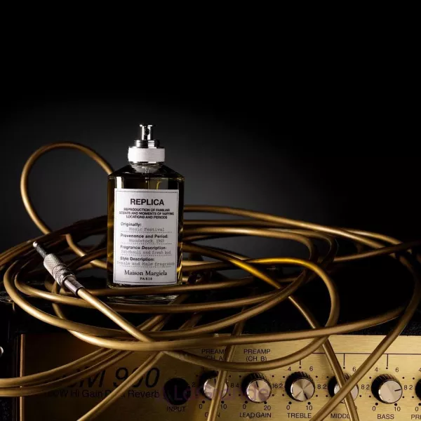 Maison Martin Margiela Replica Music Festival �������� ���� (������)