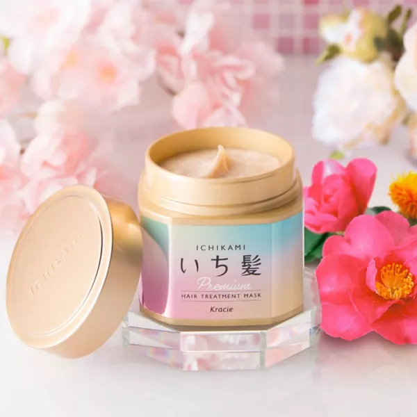 Kracie Ichikami Premium Hair Treatment Mask ����� ��� ������������ �������