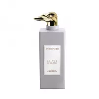 Trussardi Le Vie Di Milano Walking in Porta Venezia ��������������� ���� (������)