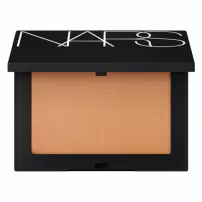 Nars Light Reflecting Pressed Setting Powder ���������� ����������� �����