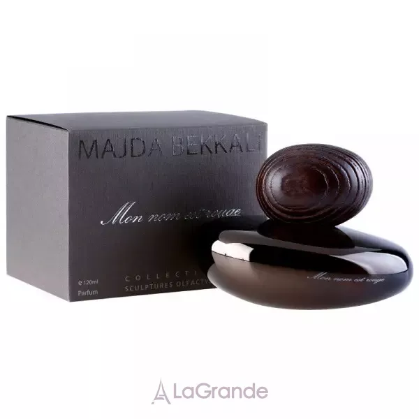 Majda Bekkali Mon Nom est Rouge ����