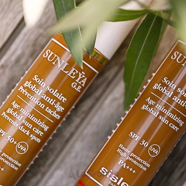 Sisley Sunleya G.E. Age Minimizing Global Sun Care SPF 50+ �������������� �������������� ���� (������)