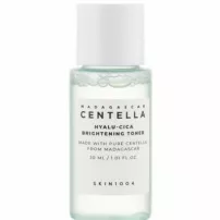 Skin1004 Madagascar Centella Hyalu-Cica Brightening Toner ����� ����������� �� ������ ������������ �������