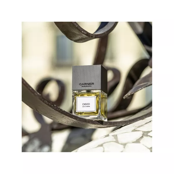 Carner Barcelona D600 ����������� ����