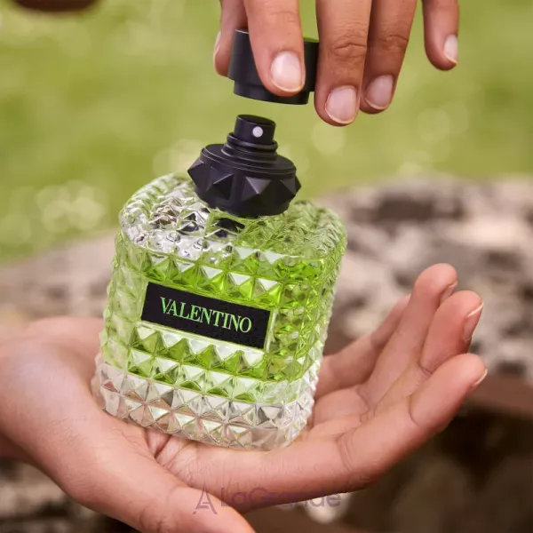 Valentino Donna Born in Roma Green Stravaganza ����������� ���� (������)