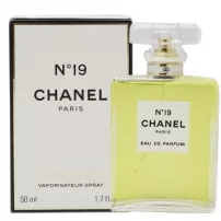 Chanel �19 ����������� ����