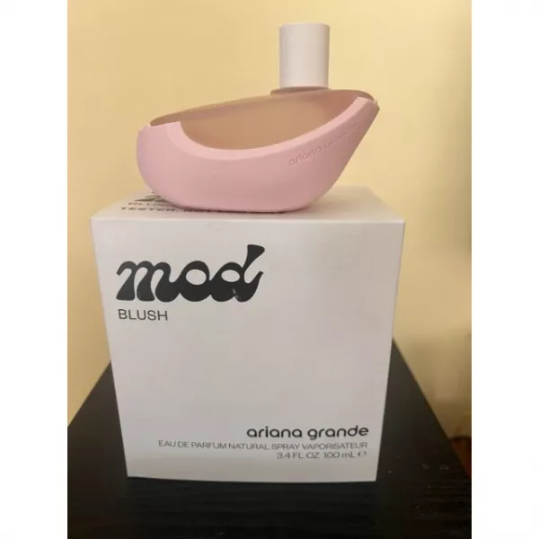 Ariana Grande Mod Blush ��������������� ���� (������)