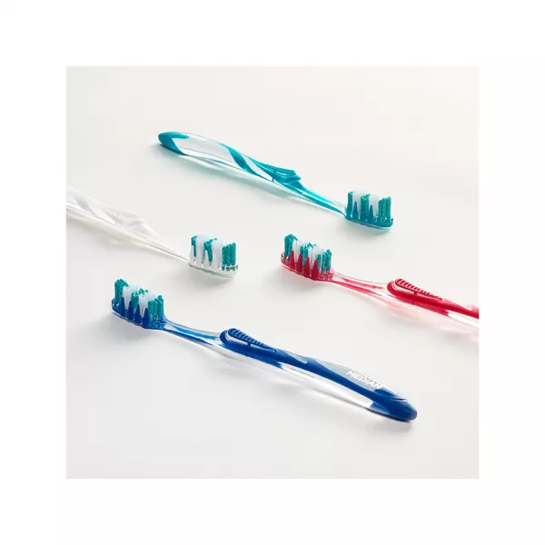 Median Tartar Care Toothbrush 4 Set ���� ������ ����� ��� ������������ ������� ������