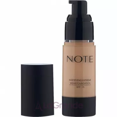 Note Mattifying Extreme Wear Foundation SPF 15  