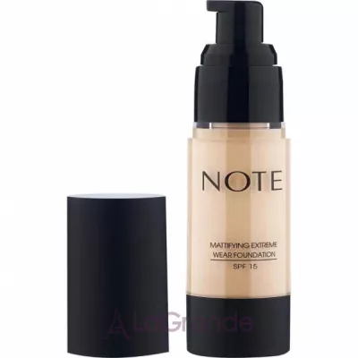 Note Mattifying Extreme Wear Foundation SPF 15  